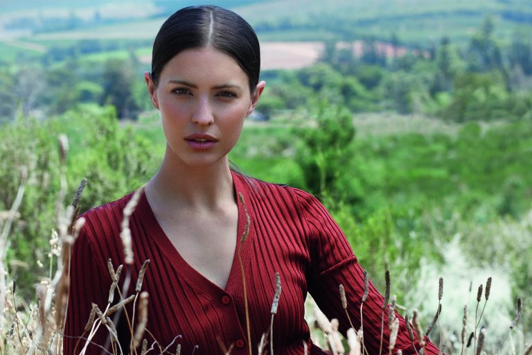 Introducing Clariant’s New Rootness Mood+: the Light Mimicking Skin Tone Equalizer