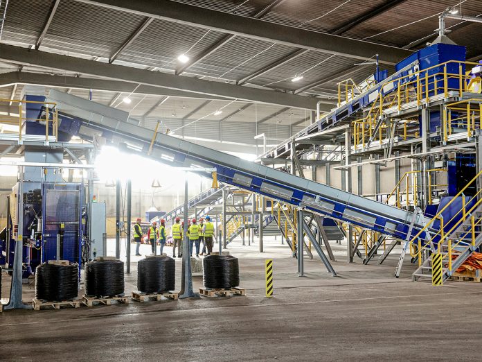 Textiles Recycling: The Sorting Challenge